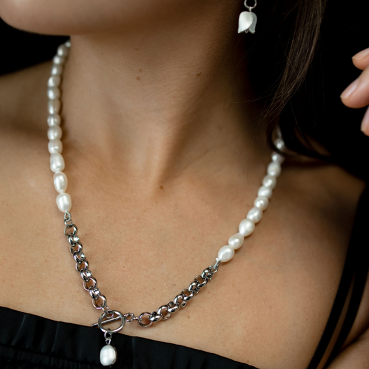 Pearl & Silver Necklace
